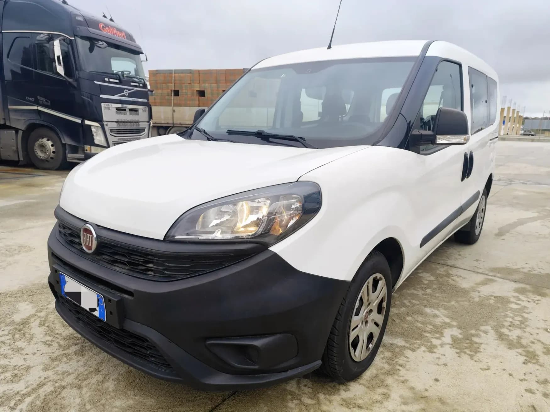 Fiat Doblò 3ª serie — foto 1